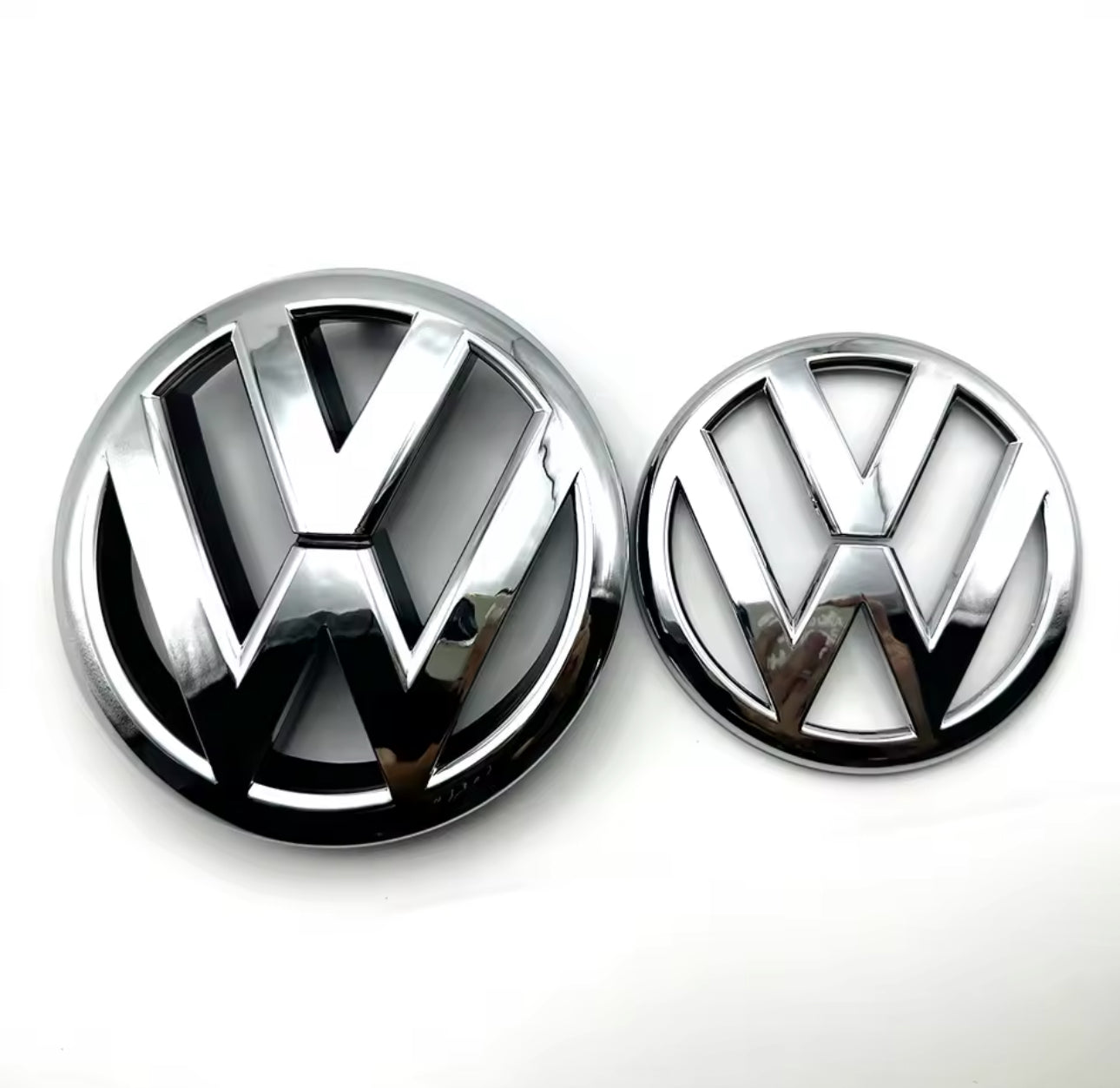 Logo chrome avant et arrière Volkswagen Golf 6