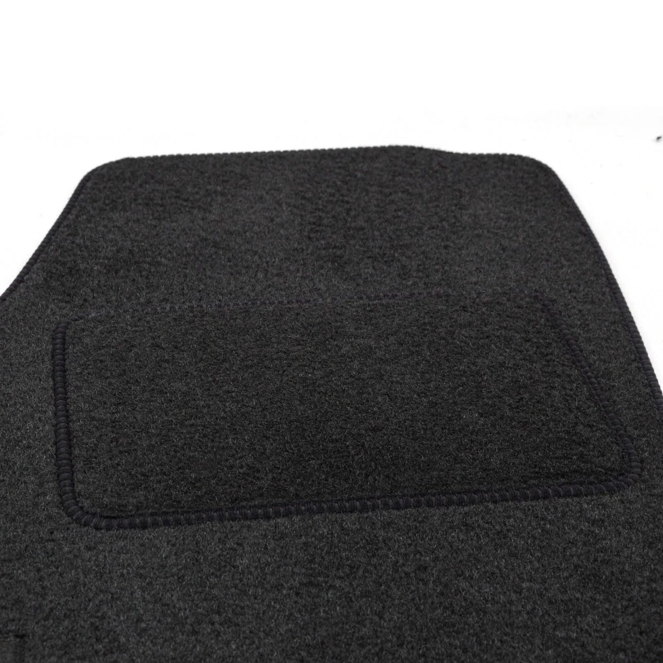 Tapis en mousse sur mesure Volkswagen Polo AW (MK6)