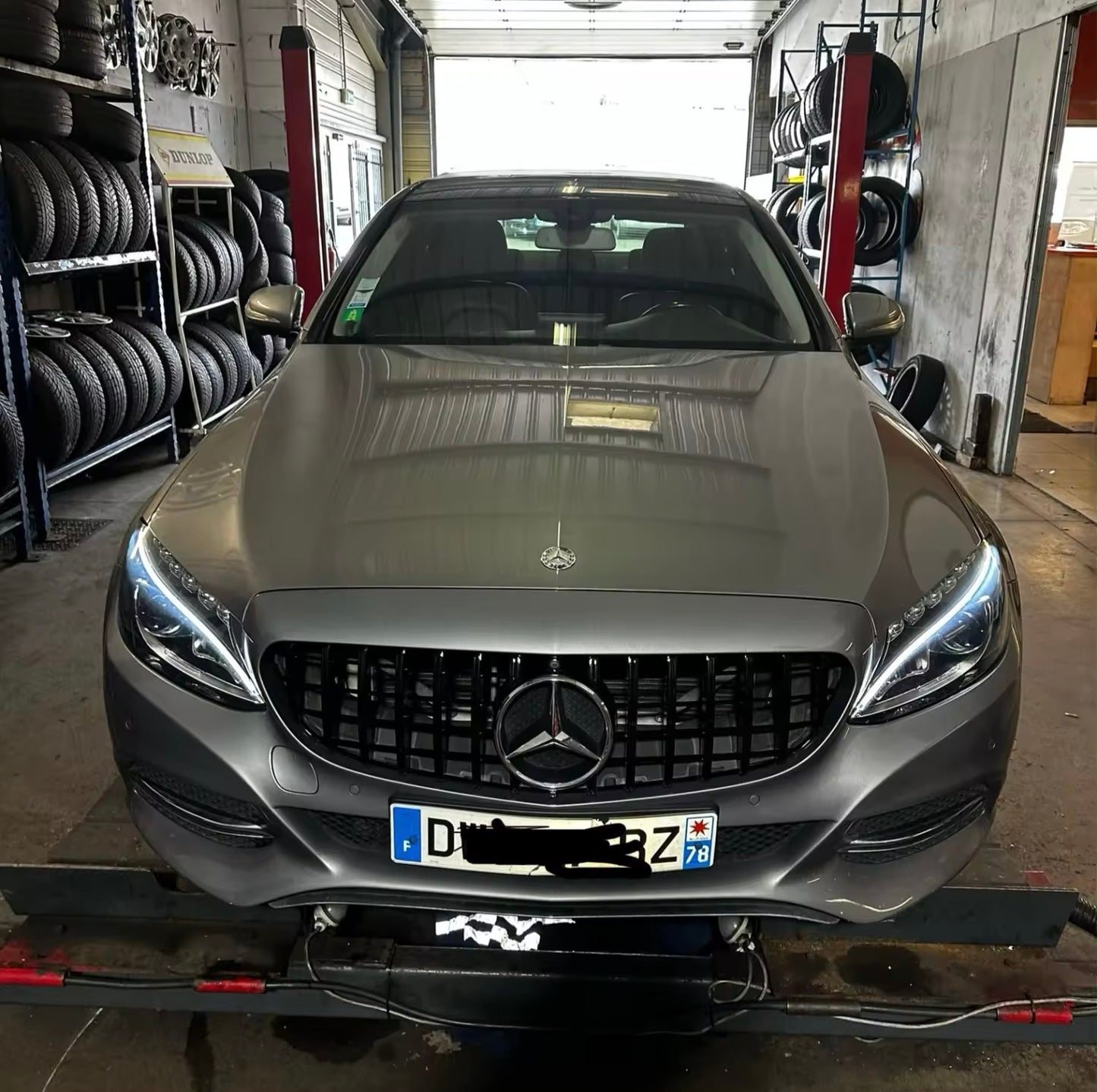 Calandre panamericana style GT / GTS Mercedes Benz Classe C W205 - noir brillant