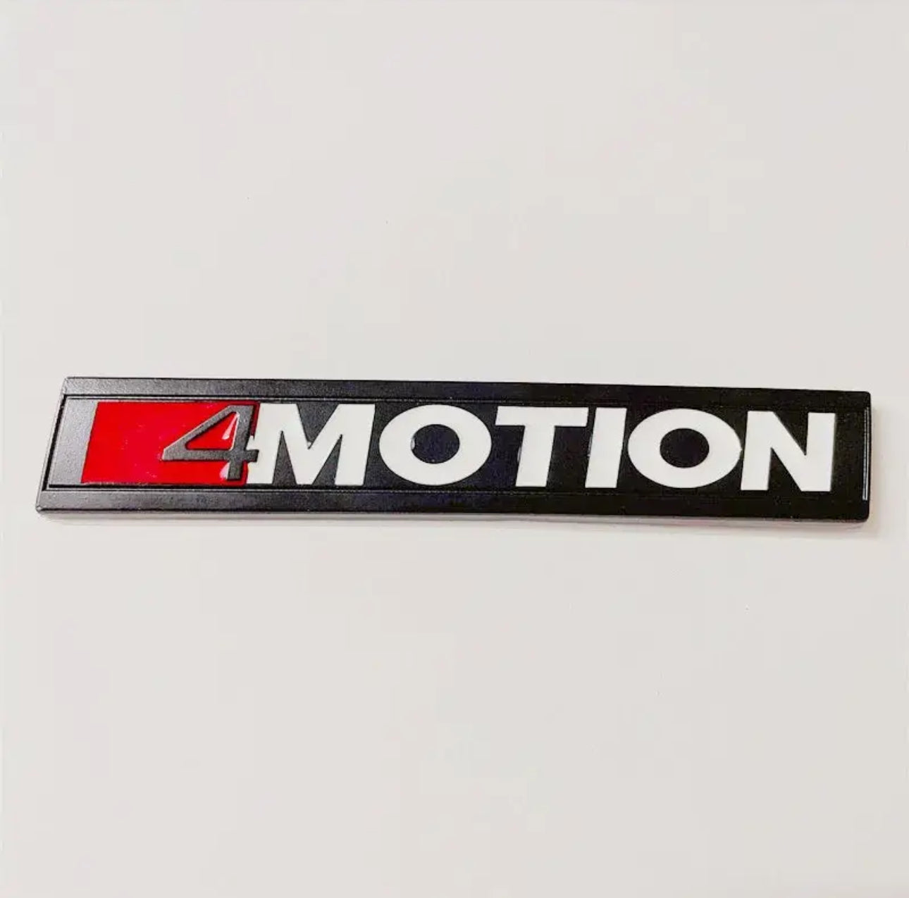 Emblème « 4motion »