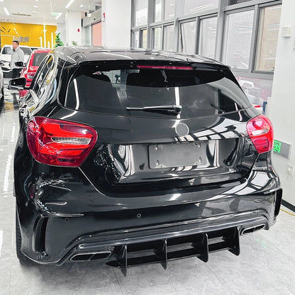 Rajout de lames de diffuseur de pare-chocs arrière Mercedes Benz Classe A W176 A45 AMG