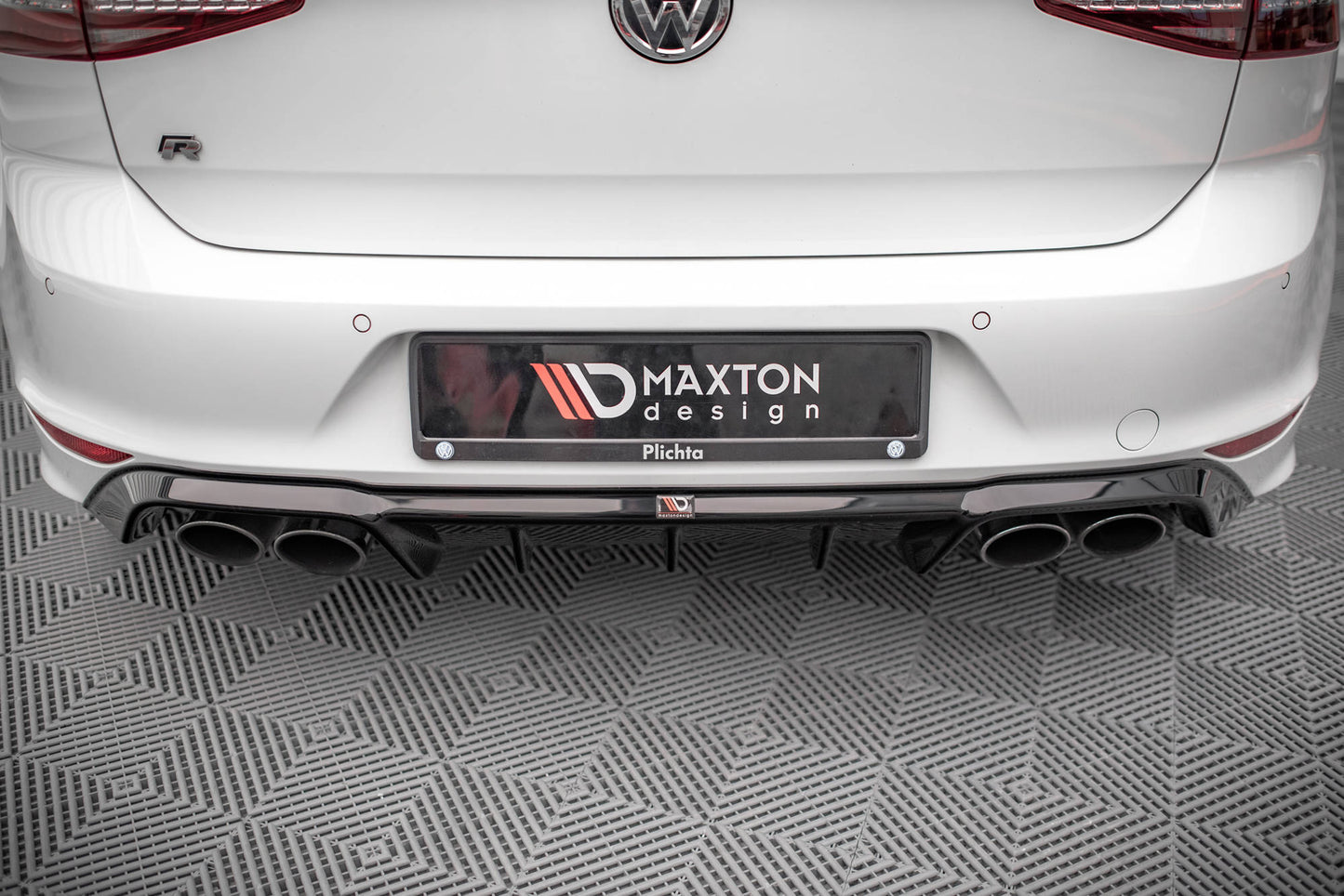 Diffuseur de pare-chocs arrière Volkswagen Golf 7R