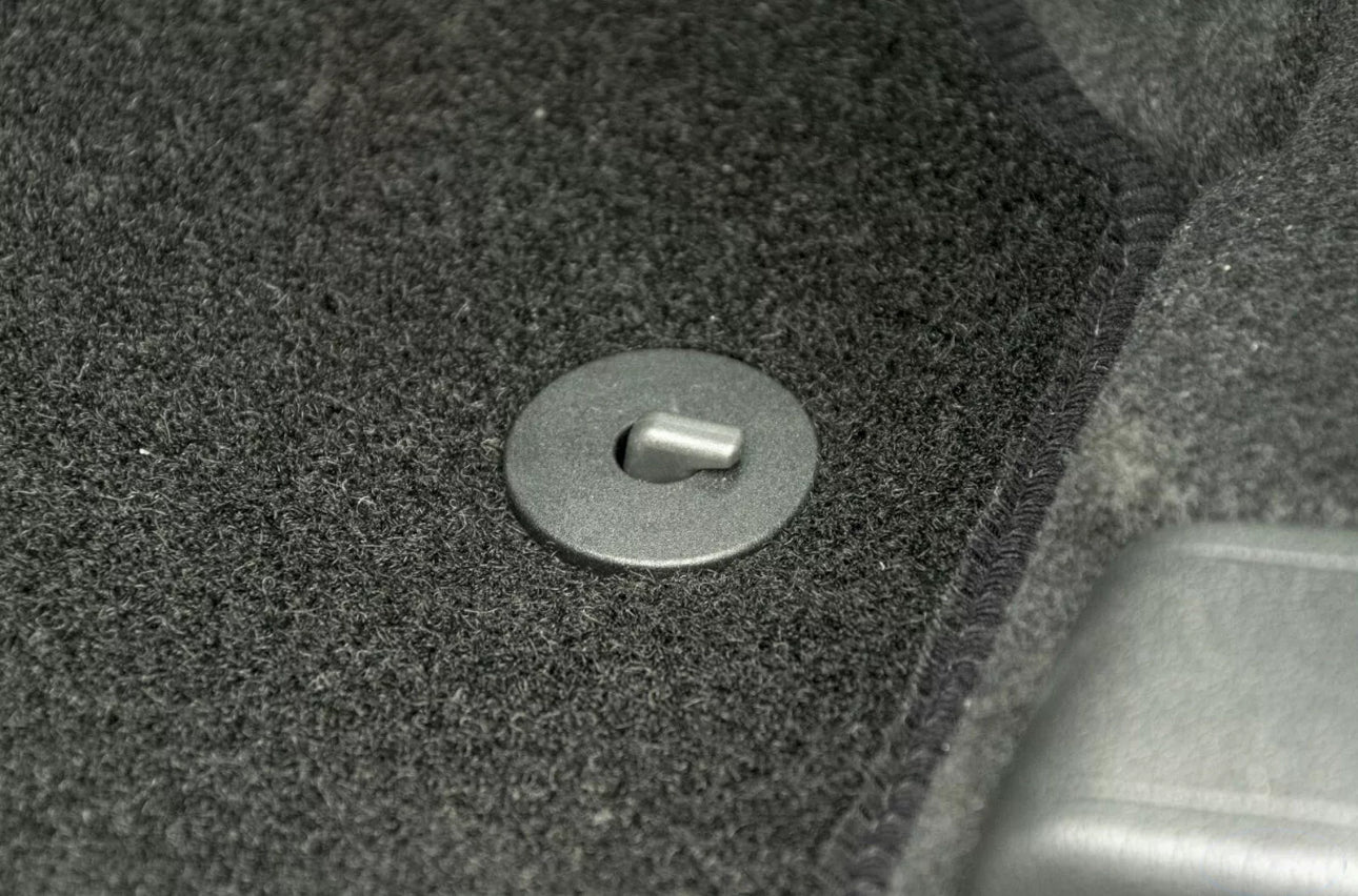 Tapis en mousse sur mesure Seat Ibiza