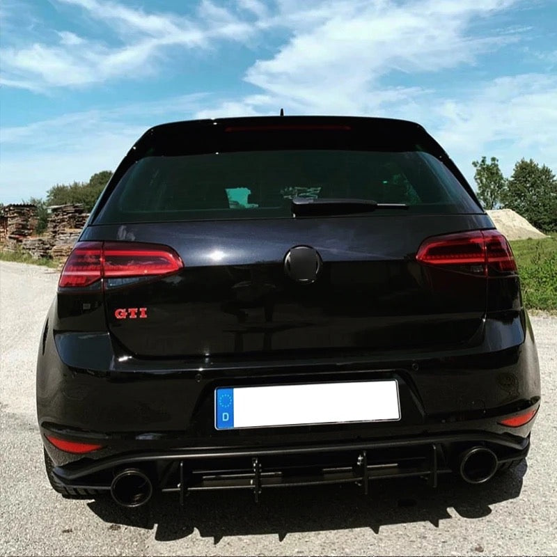 Rajout de lames de diffuseur de pare-chocs arrière Volkswagen Golf 7 GTI