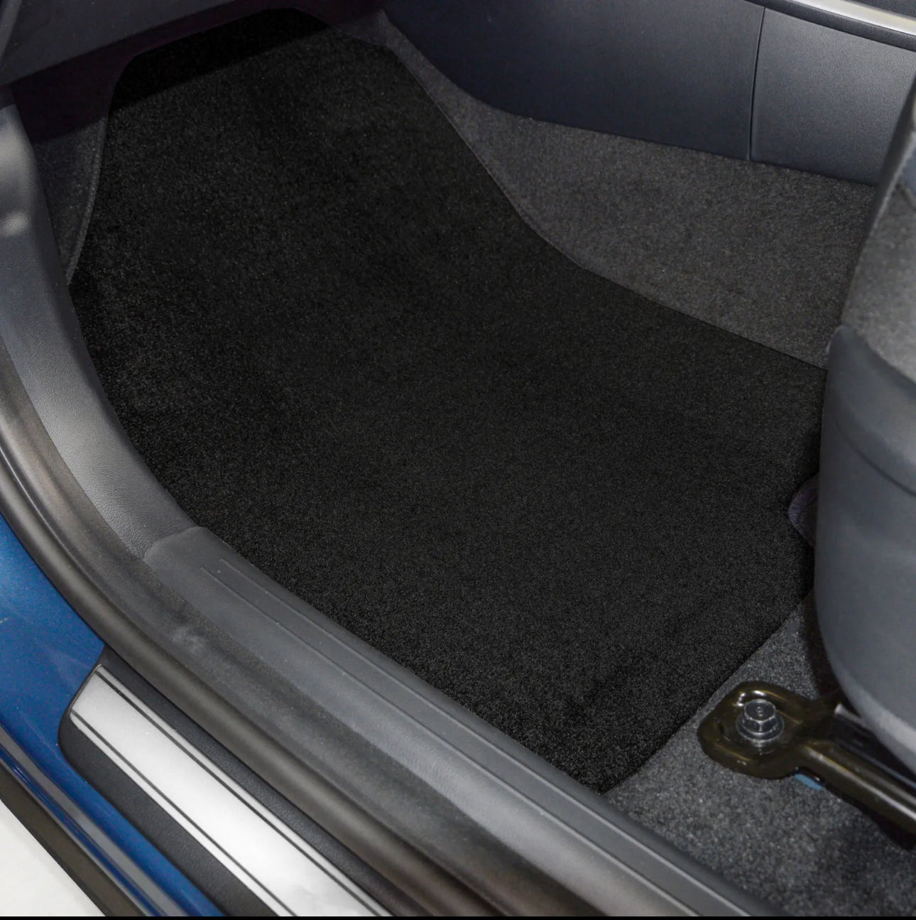 Tapis sur mesure Volkswagen Polo AW (MK6)