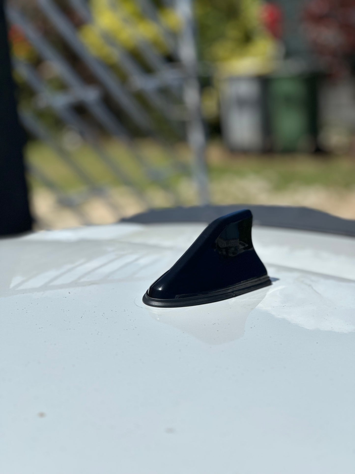 Antenne style aileron de requin